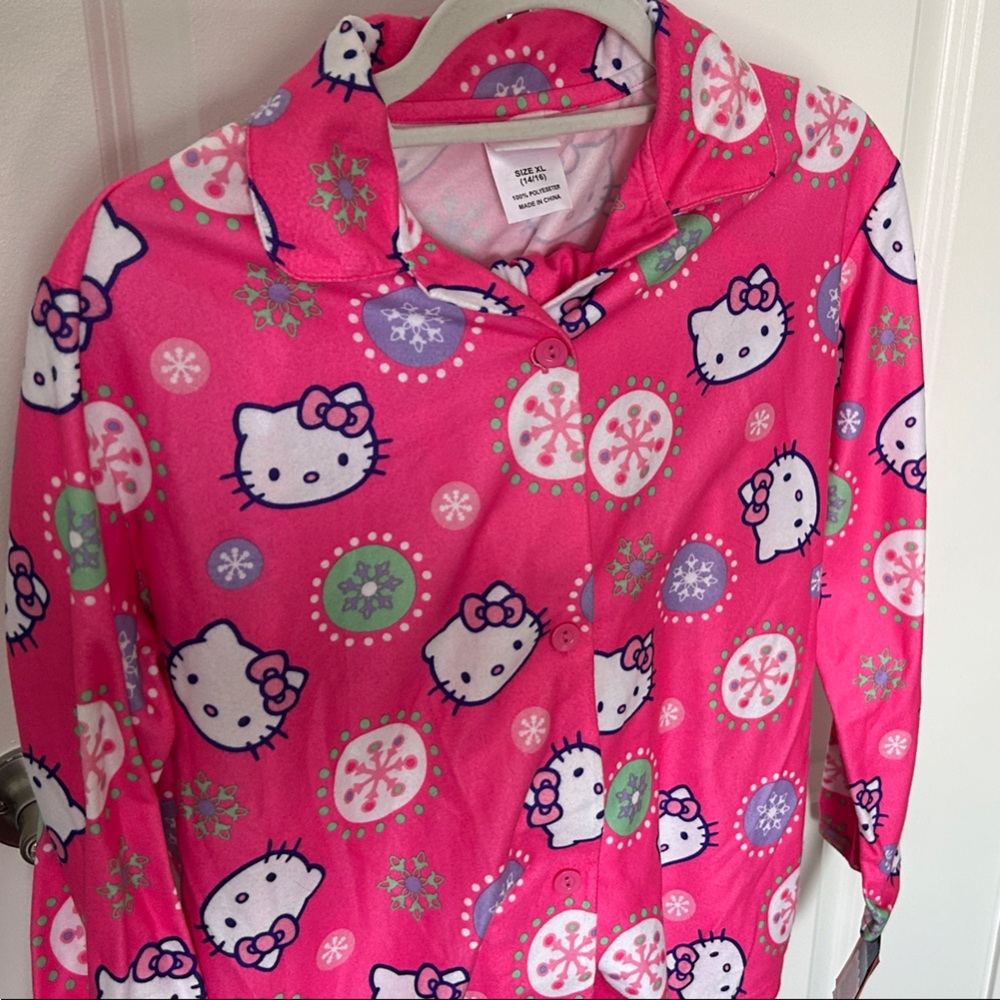 Hello Kitty Pink Pajama Set with Snowflake Design (NWT)
